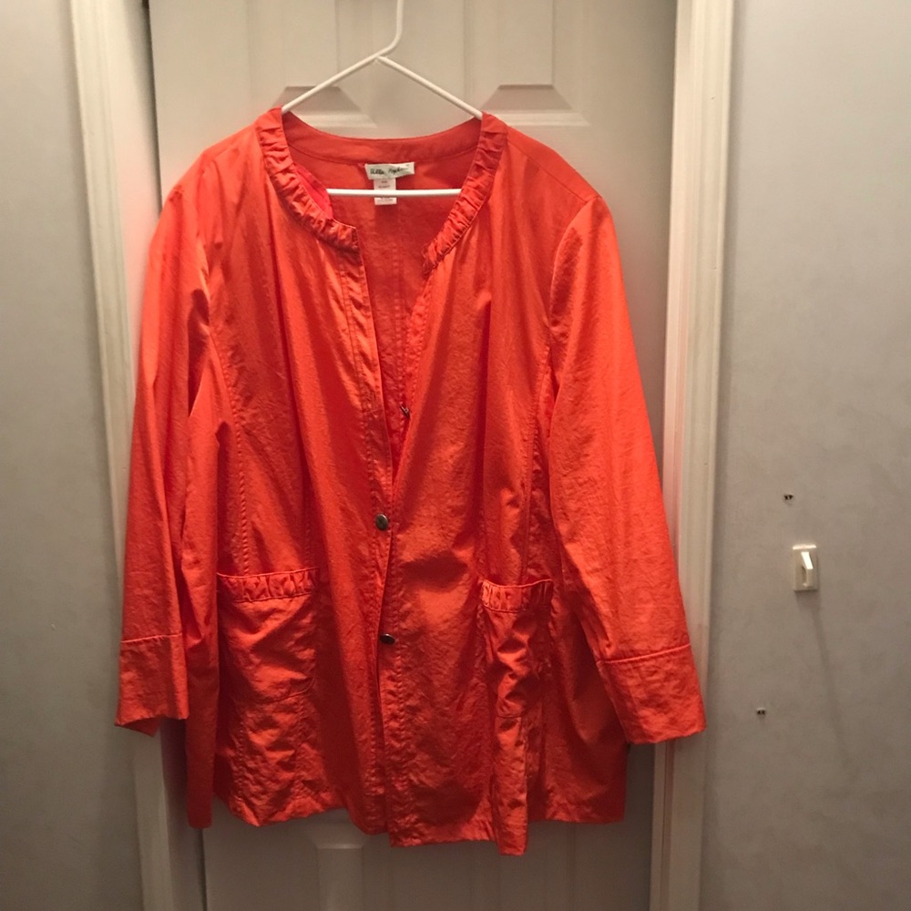 Lightweight jacket